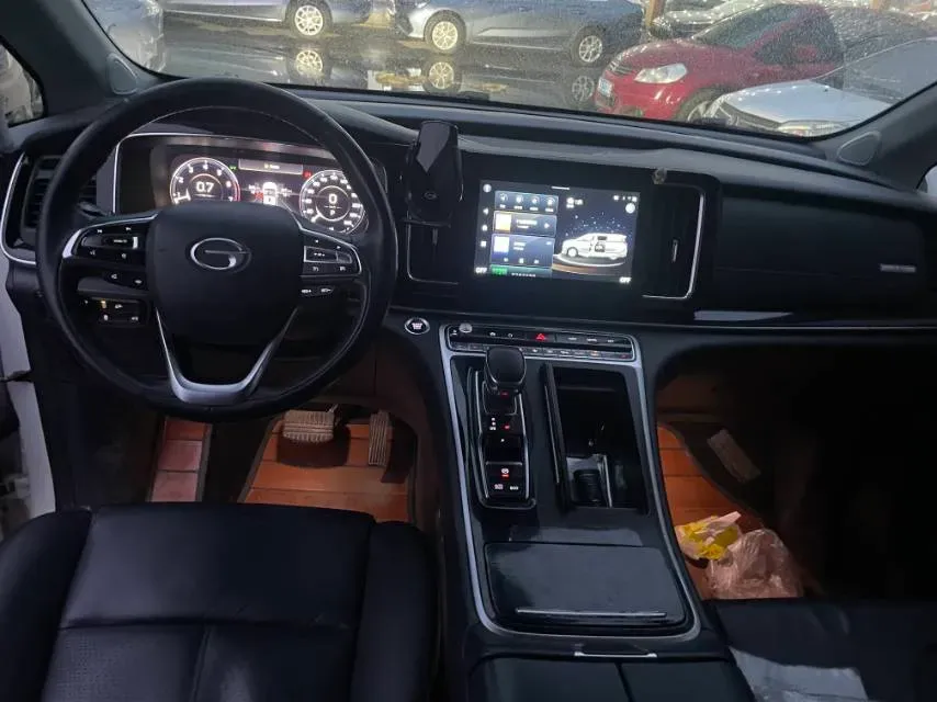 2021 GAC Trumpchi M8 2.0T 252HP L4 8AT,autocango,china used car exporter,china ev exporter,chinese used car exporter,chinese used ev exporter