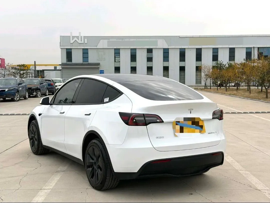 2024 Tesla Model Y BEV 78.4KWH,autocango,china used car exporter,china ev exporter,chinese used car exporter,chinese used ev exporter