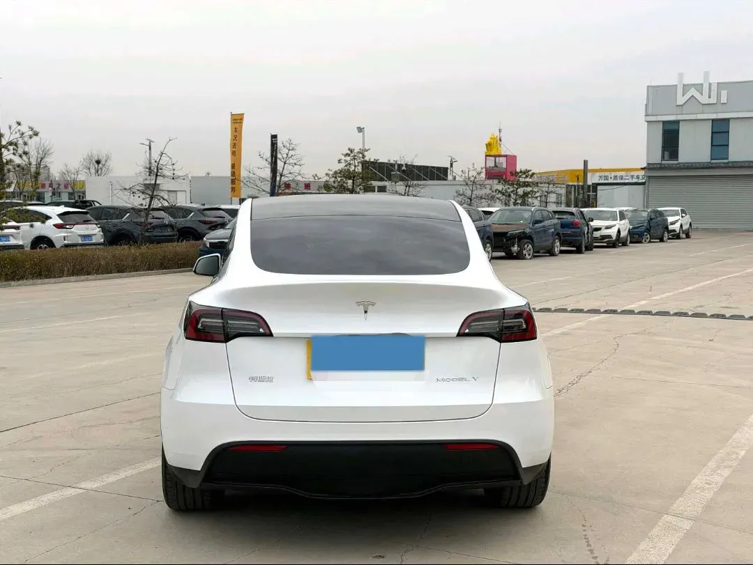 2024 Tesla Model Y BEV 78.4KWH,autocango,china used car exporter,china ev exporter,chinese used car exporter,chinese used ev exporter