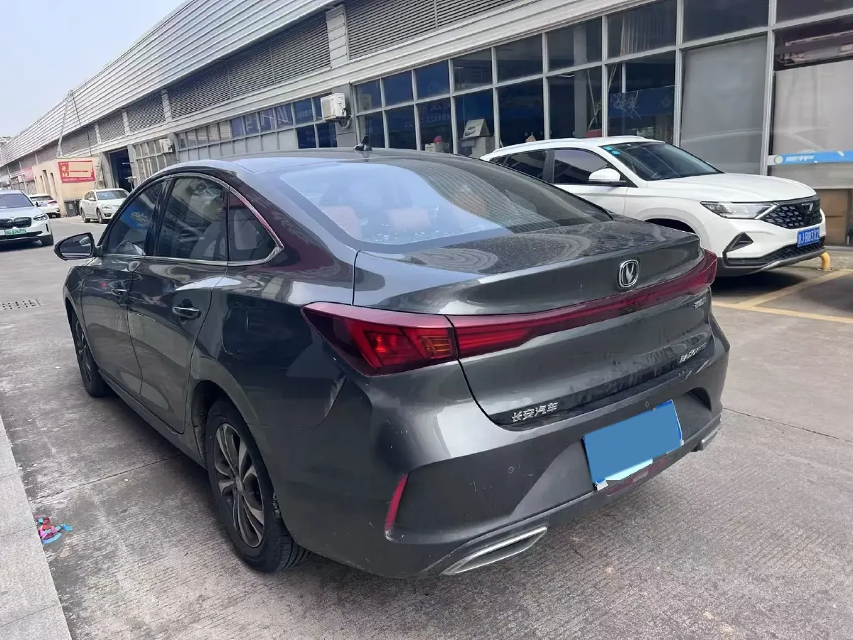 2022 ChangAn Eado 1.4T 160HP L4 7DCT,autocango,china used car exporter,china ev exporter,chinese used car exporter,chinese used ev exporter