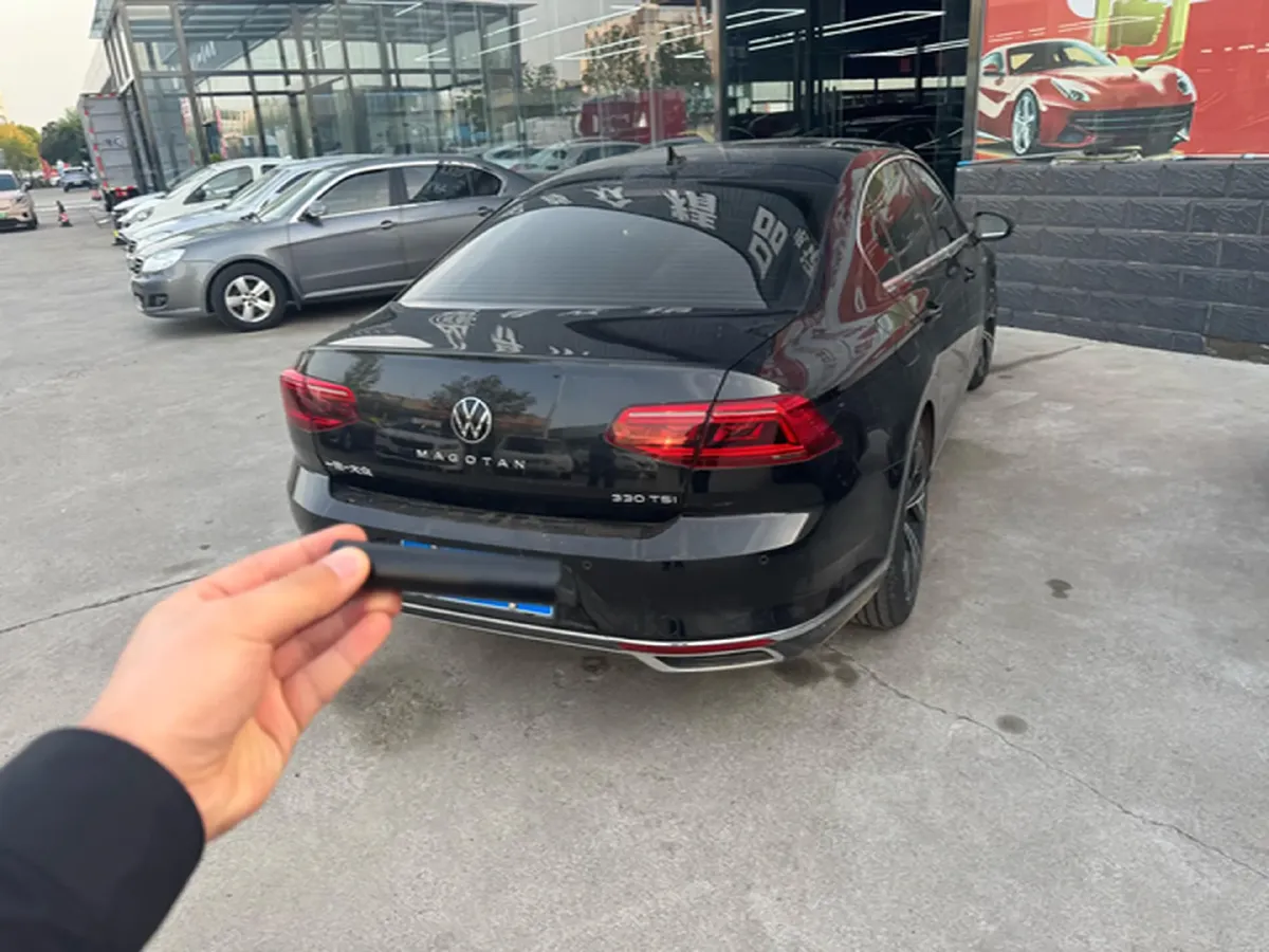 2020 Volkswagen Magotan 2.0T 186HP L4 7DCT,autocango,china used car exporter,china ev exporter,chinese used car exporter,chinese used ev exporter