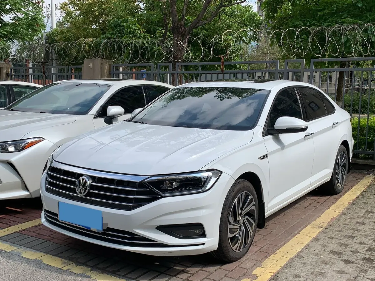 2021 Volkswagen Sagitar 1.4T 150HP L4 7DCT,autocango,china used car exporter,china ev exporter,chinese used car exporter,chinese used ev exporter