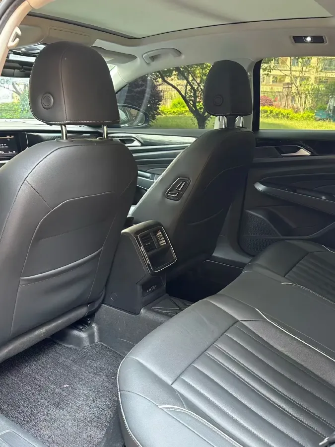 2022 Skoda Kodiak GT 2.0T 186HP L4 7DCT,autocango,china used car exporter,china ev exporter,chinese used car exporter,chinese used ev exporter