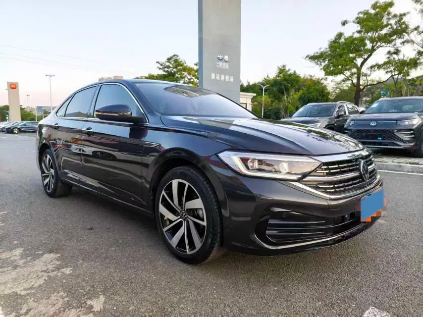 2023 Volkswagen Sagitar 1.5T 160HP L4 7DCT,autocango,china used car exporter,china ev exporter,chinese used car exporter,chinese used ev exporter