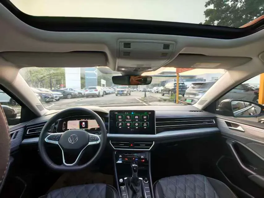 2023 Volkswagen Sagitar 1.5T 160HP L4 7DCT,autocango,china used car exporter,china ev exporter,chinese used car exporter,chinese used ev exporter