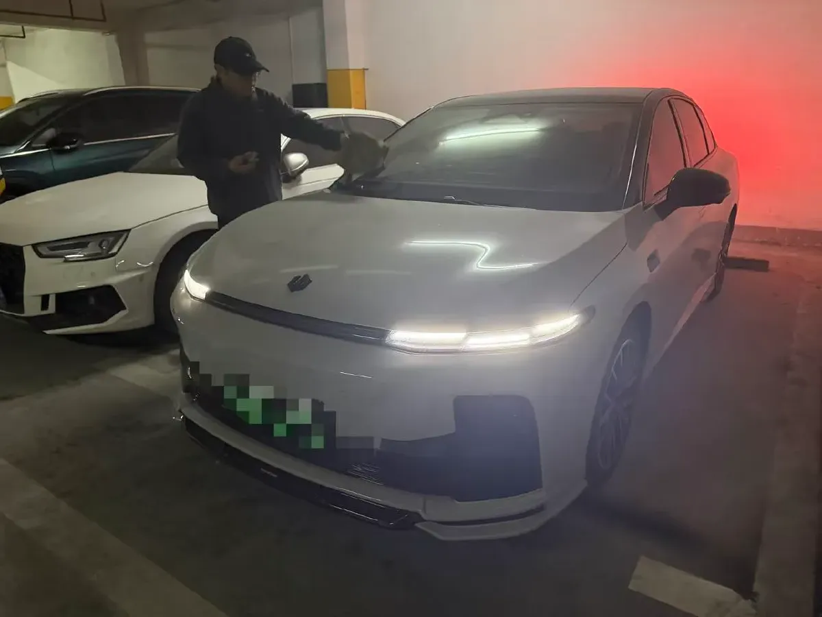 2025 BaoJun YepPlus BEV 41.9KWH,autocango,china used car exporter,china ev exporter,chinese used car exporter,chinese used ev exporter