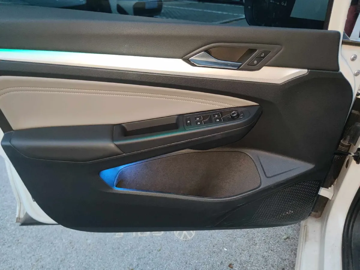 2021 Volkswagen Golf 1.4T 150HP L4 7DCT,autocango,china used car exporter,china ev exporter,chinese used car exporter,chinese used ev exporter