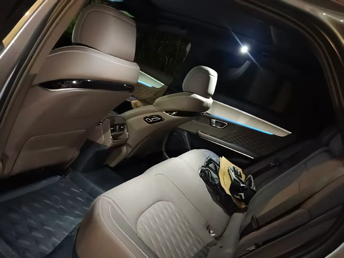 2023 BYD Han 1.5T 139HP L4 E-CVT PHEV 18.316KWH,autocango,china used car exporter,china ev exporter,chinese used car exporter,chinese used ev exporter