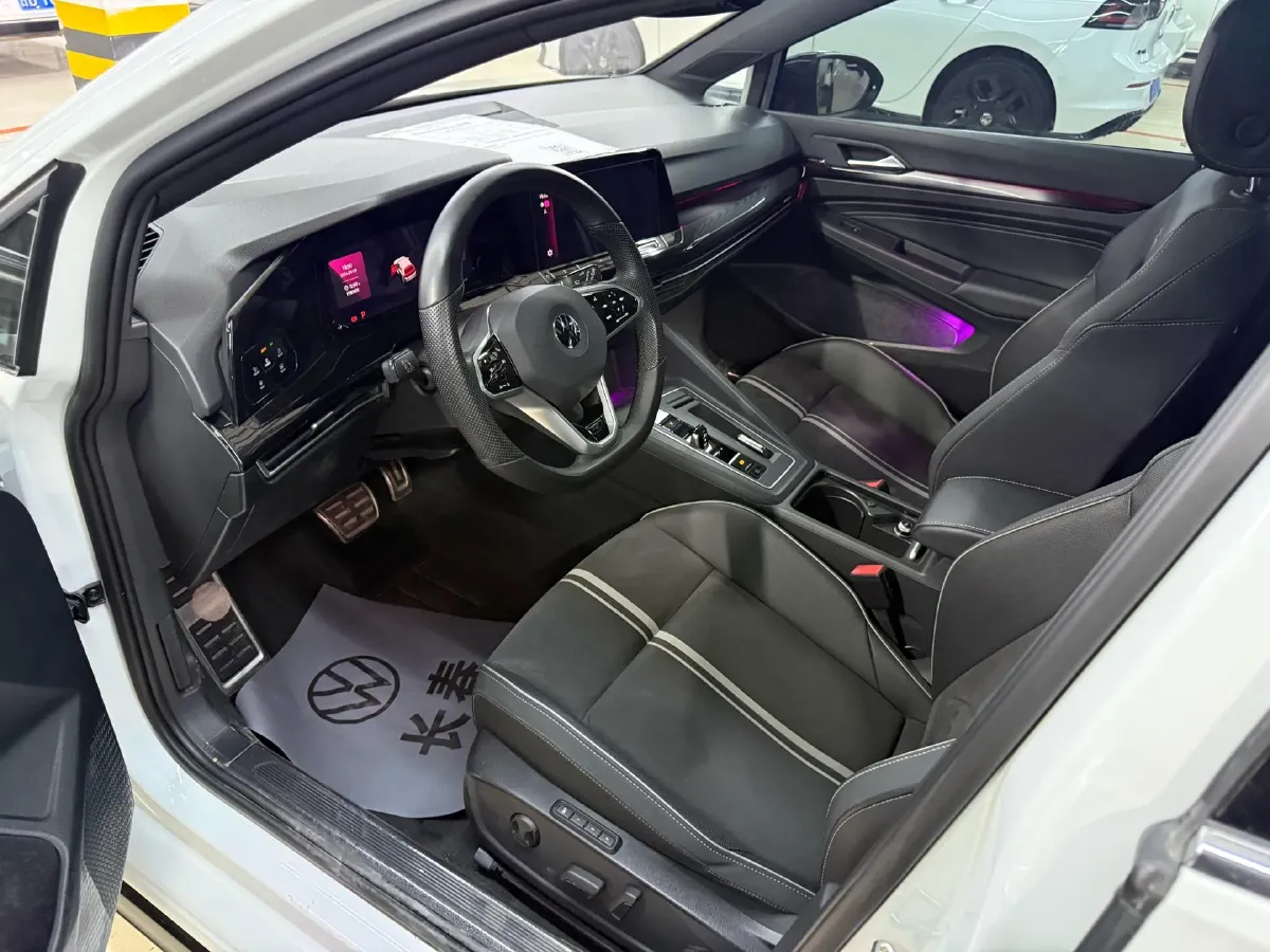 2023 Volkswagen Golf 1.4T 150HP L4 7DCT,autocango,china used car exporter,china ev exporter,chinese used car exporter,chinese used ev exporter