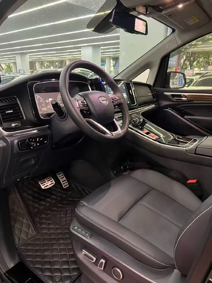 2023 GAC Trumpchi M8 2.0T 252HP L4 8AT,autocango,china used car exporter,china ev exporter,chinese used car exporter,chinese used ev exporter