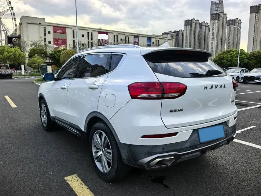 2018 Haval H6 1.5T 169HP L4 7DCT,autocango,china used car exporter,china ev exporter,chinese used car exporter,chinese used ev exporter