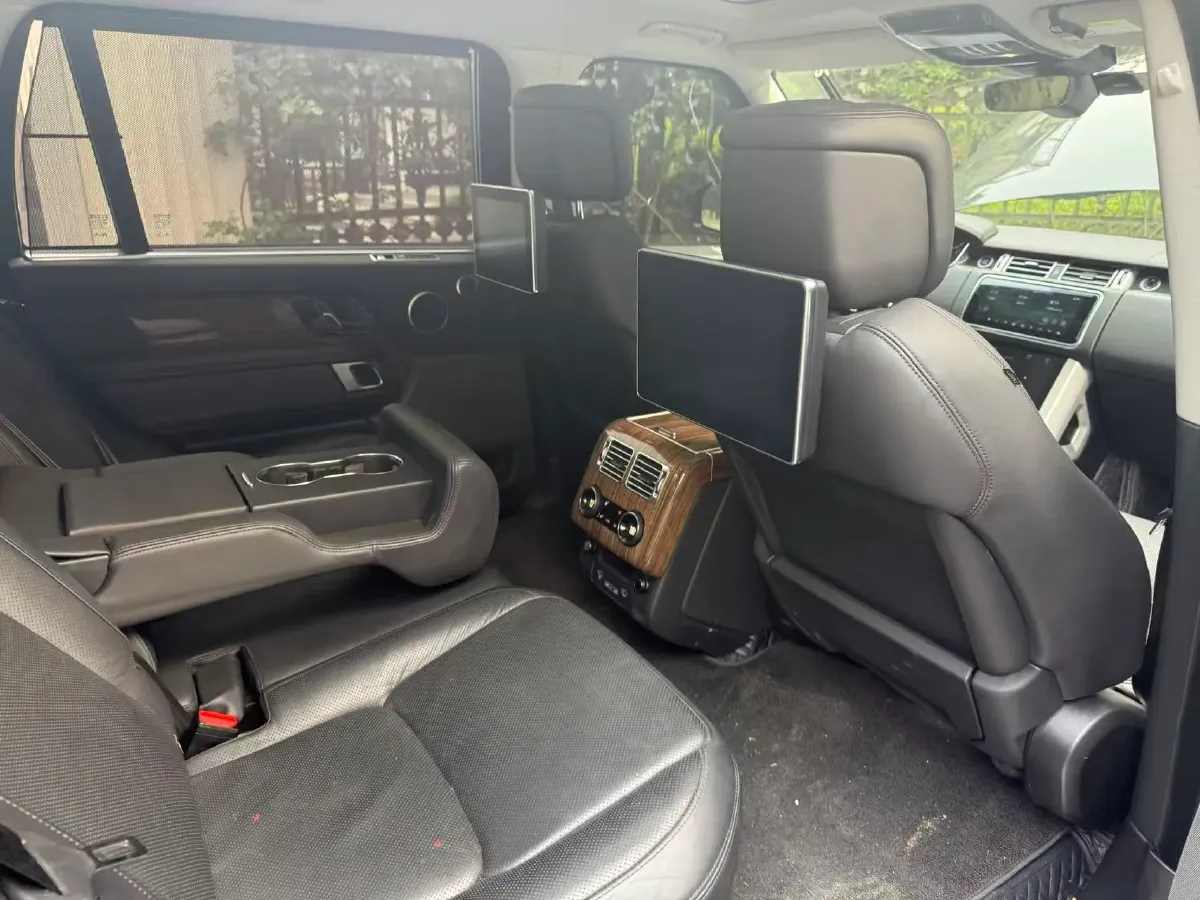 2018 Land Rover Range Rover 3.0T 381HP V6 8AT,autocango,china used car exporter,china ev exporter,chinese used car exporter,chinese used ev exporter