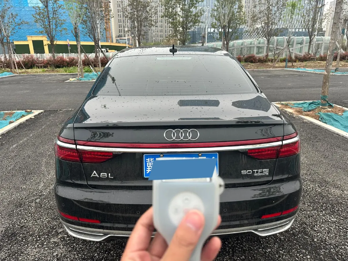 2021 Audi A8 3.0T 286HP V6 8AT,autocango,china used car exporter,china ev exporter,chinese used car exporter,chinese used ev exporter
