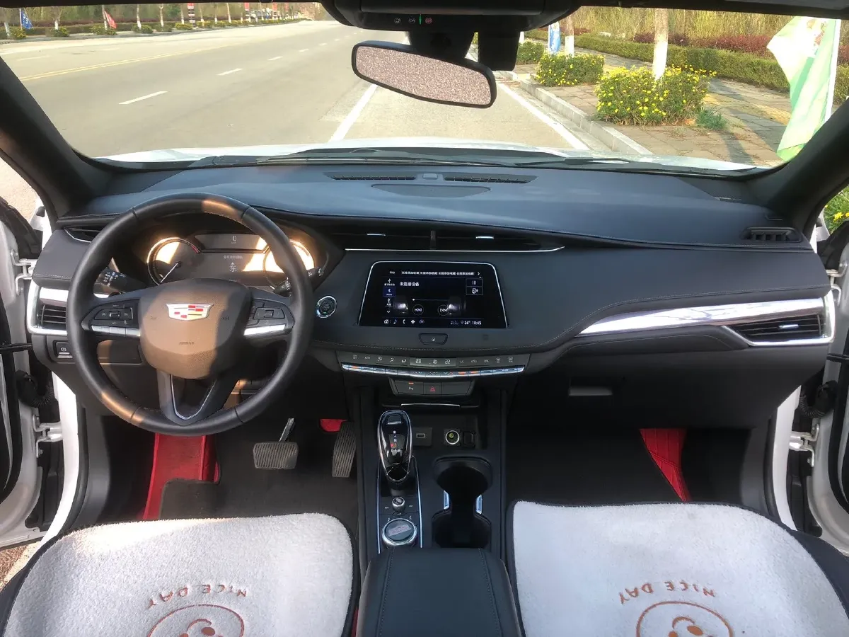 2020 Cadillac XT4 2.0T 241HP L4 9AT,autocango,china used car exporter,china ev exporter,chinese used car exporter,chinese used ev exporter