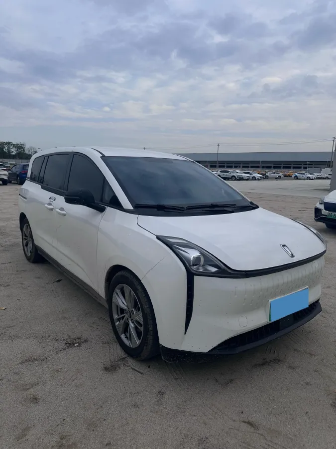 2022 JMC YuHu 7 2.0T 141HP L4 8AT,autocango,china used car exporter,china ev exporter,chinese used car exporter,chinese used ev exporter