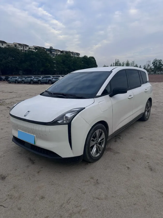 2022 JMC YuHu 7 2.0T 141HP L4 8AT,autocango,china used car exporter,china ev exporter,chinese used car exporter,chinese used ev exporter