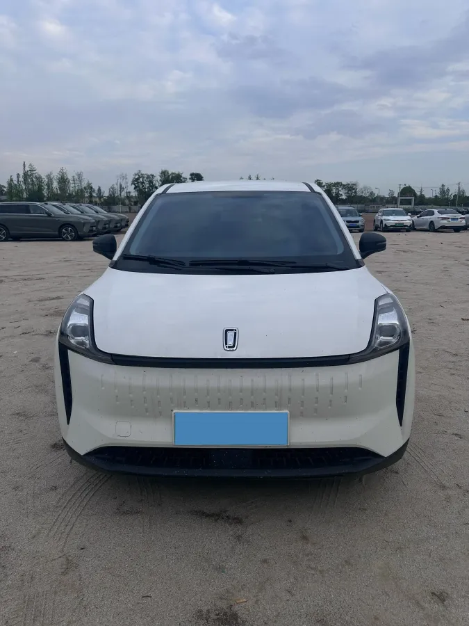 2022 JMC YuHu 7 2.0T 141HP L4 8AT,autocango,china used car exporter,china ev exporter,chinese used car exporter,chinese used ev exporter
