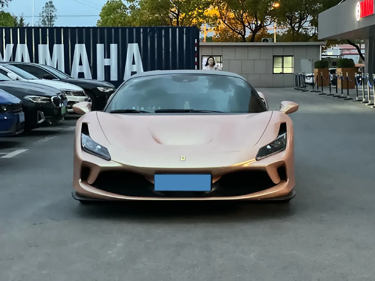 2019 Aston Martin DB11 5.2T 639HP V12 8AT,autocango,china used car exporter,china ev exporter,chinese used car exporter,chinese used ev exporter