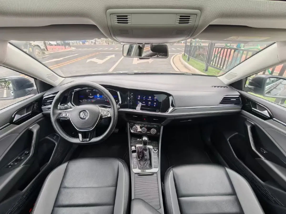 2021 Volkswagen Sagitar 1.4T 150HP L4 7DCT,autocango,china used car exporter,china ev exporter,chinese used car exporter,chinese used ev exporter