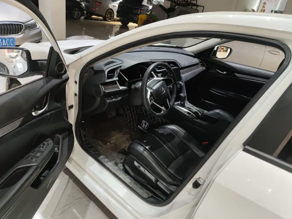 2019 Honda Civic 1.5T 177HP L4 CVT,autocango,china used car exporter,china ev exporter,chinese used car exporter,chinese used ev exporter