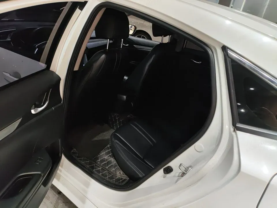 2019 Honda Civic 1.5T 177HP L4 CVT,autocango,china used car exporter,china ev exporter,chinese used car exporter,chinese used ev exporter