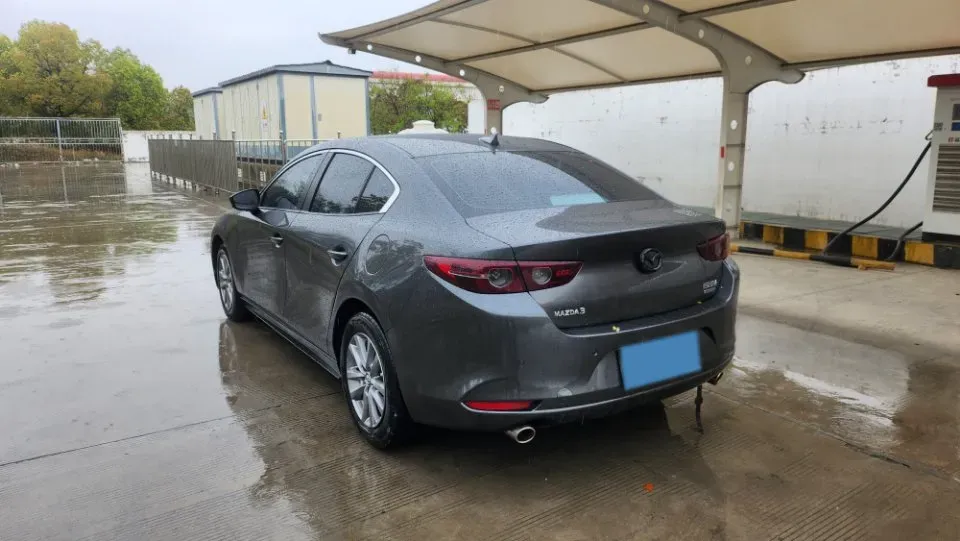 2022 Mazda 3 Axela 2.0L 158HP L4 6AT,autocango,china used car exporter,china ev exporter,chinese used car exporter,chinese used ev exporter