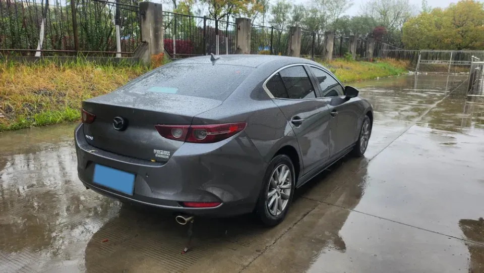 2022 Mazda 3 Axela 2.0L 158HP L4 6AT,autocango,china used car exporter,china ev exporter,chinese used car exporter,chinese used ev exporter