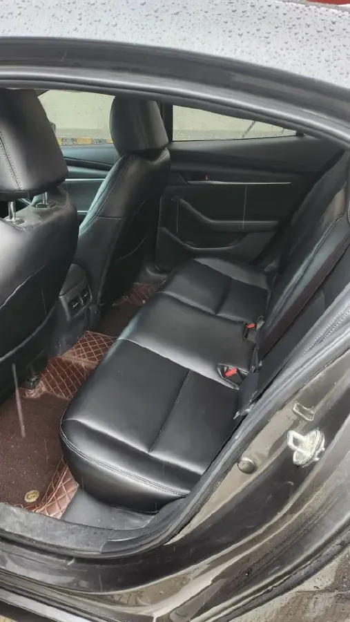 2022 Mazda 3 Axela 2.0L 158HP L4 6AT,autocango,china used car exporter,china ev exporter,chinese used car exporter,chinese used ev exporter