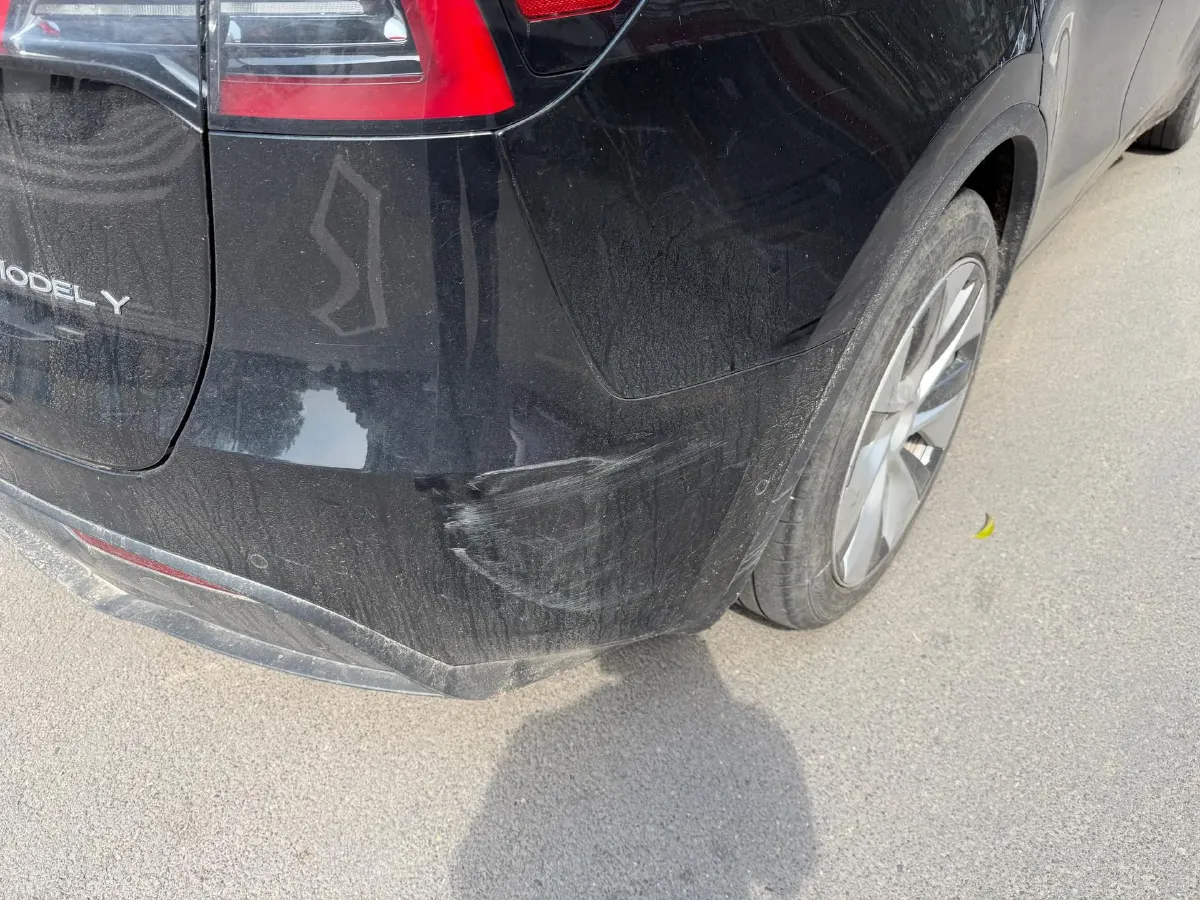 2022 Tesla Model Y BEV 60KWH,autocango,china used car exporter,china ev exporter,chinese used car exporter,chinese used ev exporter