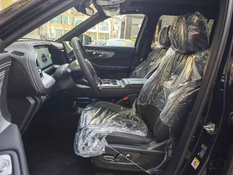 2025 GAC Trumpchi GS8 2.0T 252HP L4 8AT,autocango,china used car exporter,china ev exporter,chinese used car exporter,chinese used ev exporter