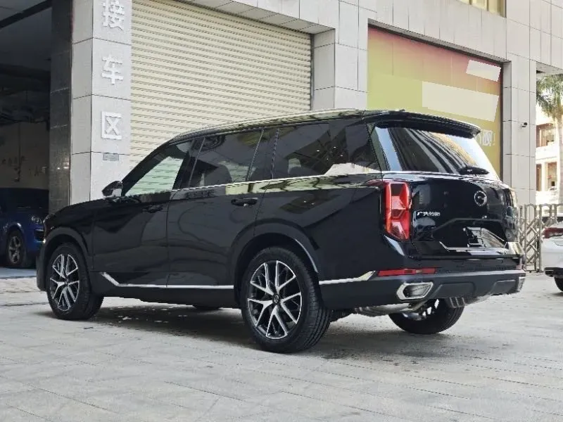 2025 GAC Trumpchi GS8 2.0T 252HP L4 8AT,autocango,china used car exporter,china ev exporter,chinese used car exporter,chinese used ev exporter