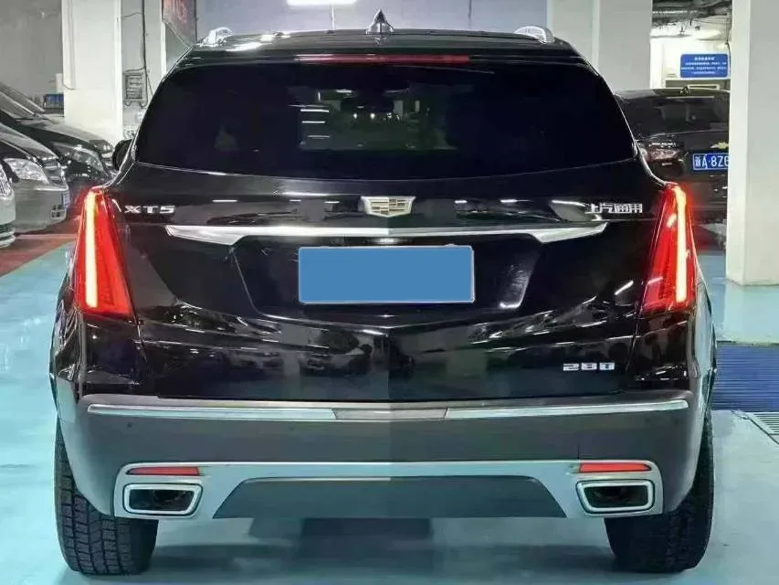 2022 Cadillac XT5 2.0T 237HP L4 9AT,autocango,china used car exporter,china ev exporter,chinese used car exporter,chinese used ev exporter