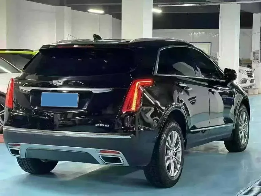 2022 Cadillac XT5 2.0T 237HP L4 9AT,autocango,china used car exporter,china ev exporter,chinese used car exporter,chinese used ev exporter