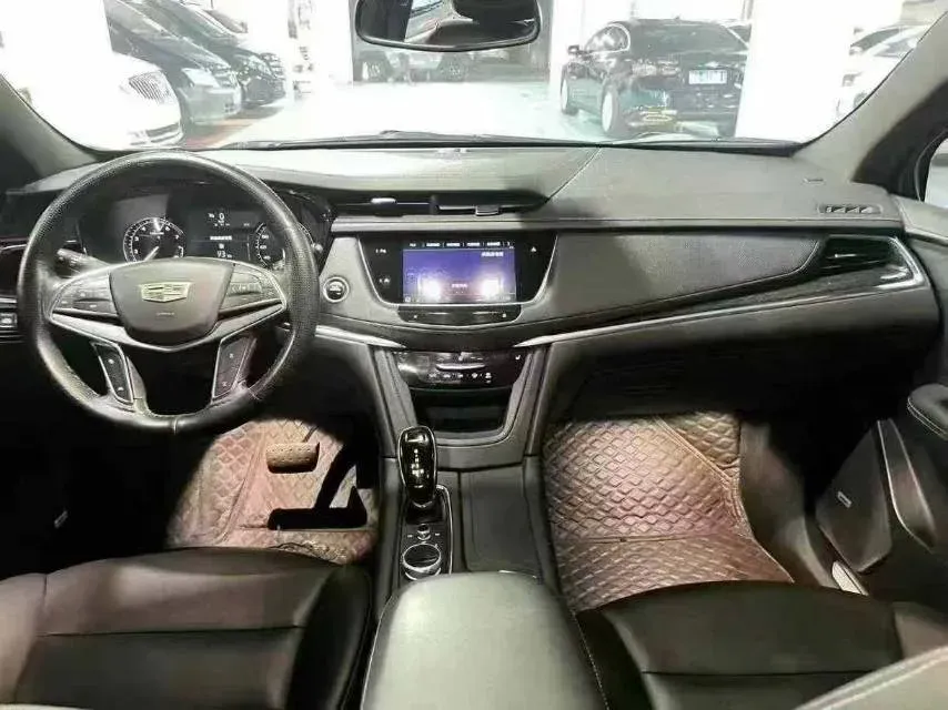 2022 Cadillac XT5 2.0T 237HP L4 9AT,autocango,china used car exporter,china ev exporter,chinese used car exporter,chinese used ev exporter