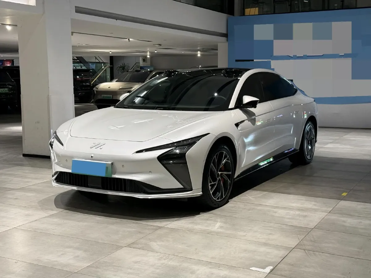 2022 IM L7 BEV 90KWH,autocango,china used car exporter,china ev exporter,chinese used car exporter,chinese used ev exporter