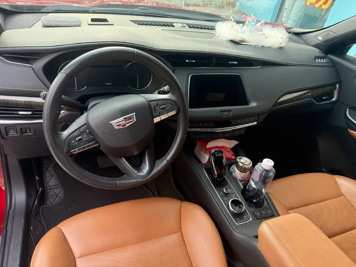 2022 Cadillac XT4 2.0T 237HP L4 9AT,autocango,china used car exporter,china ev exporter,chinese used car exporter,chinese used ev exporter