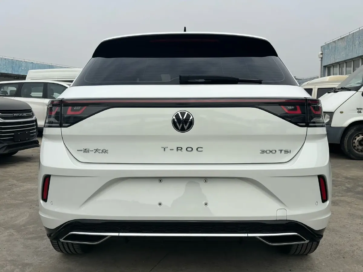 2023 Volkswagen T-Roc 1.5T 160HP L4 7DCT,autocango,china used car exporter,china ev exporter,chinese used car exporter,chinese used ev exporter