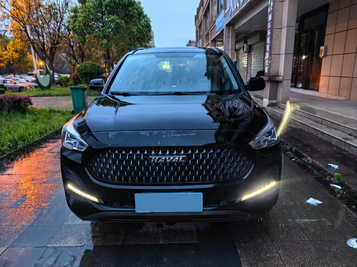 2019 Haval M6 1.5T 150HP L4 7DCT,autocango,china used car exporter,china ev exporter,chinese used car exporter,chinese used ev exporter