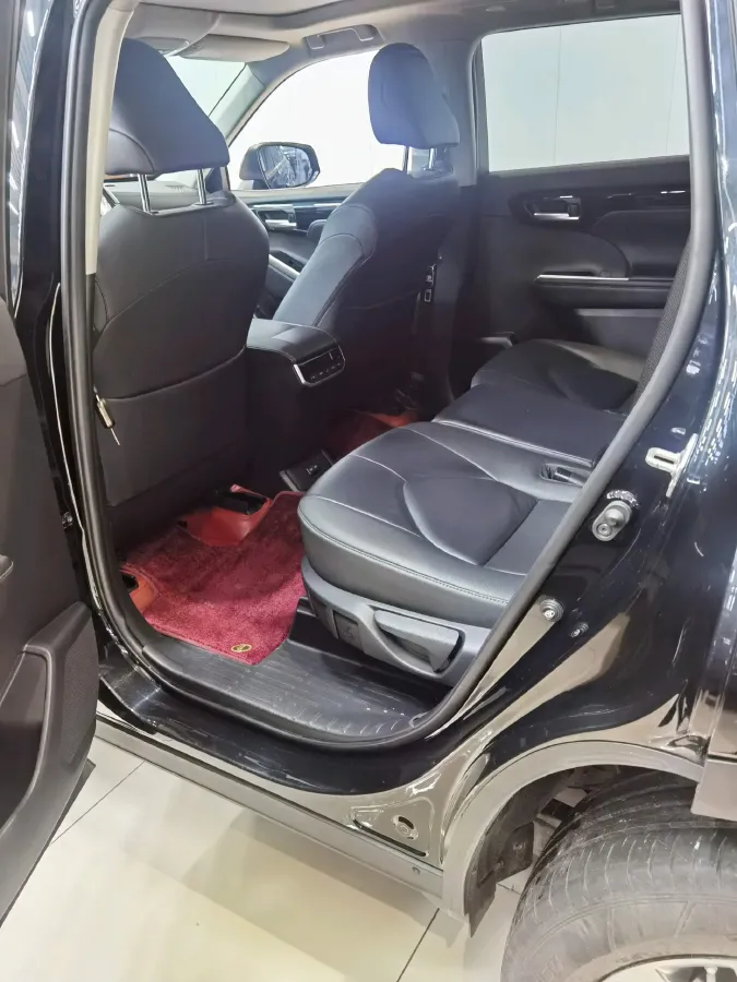 2022 Toyota Highlander 2.0T 248HP L4 8AT,autocango,china used car exporter,china ev exporter,chinese used car exporter,chinese used ev exporter