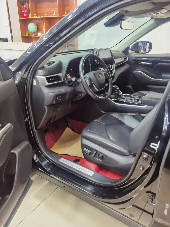 2022 Toyota Highlander 2.0T 248HP L4 8AT,autocango,china used car exporter,china ev exporter,chinese used car exporter,chinese used ev exporter