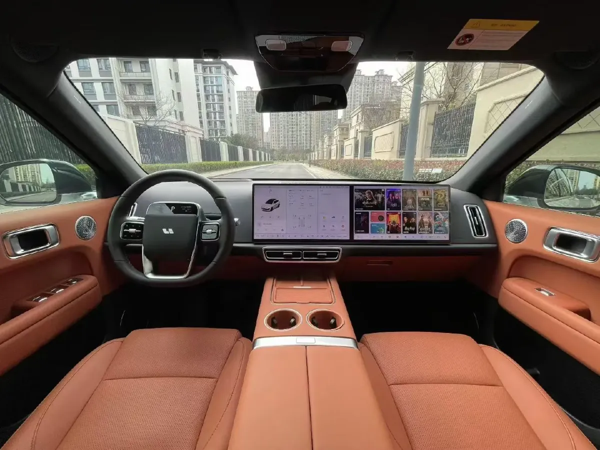 2024 Li L6 Range Extended 154HP L4 REEV 36.8KWH,autocango,china used car exporter,china ev exporter,chinese used car exporter,chinese used ev exporter