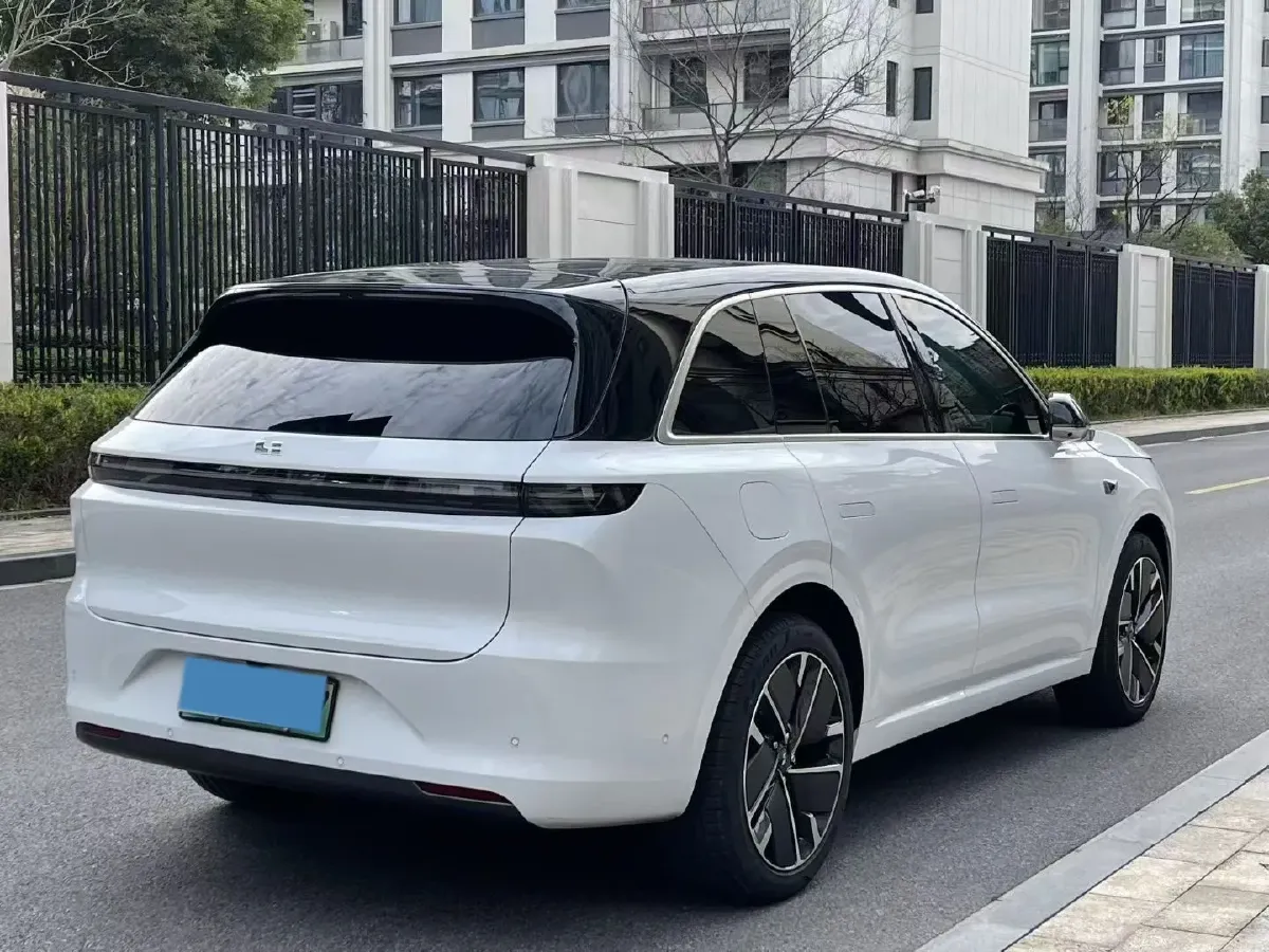 2024 Li L6 Range Extended 154HP L4 REEV 36.8KWH,autocango,china used car exporter,china ev exporter,chinese used car exporter,chinese used ev exporter