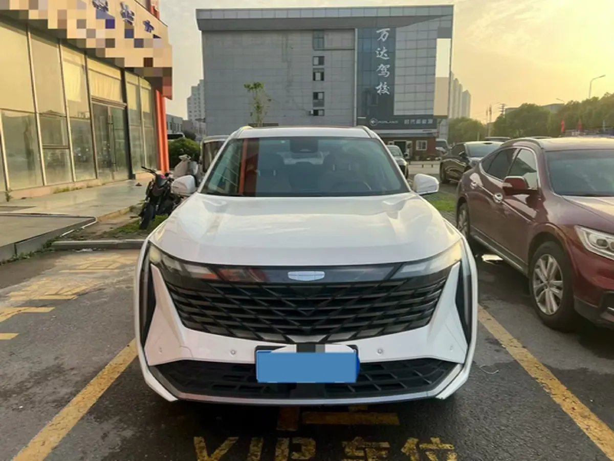 2023 Geely StarRay 1.5T 181HP L4 7DCT,autocango,china used car exporter,china ev exporter,chinese used car exporter,chinese used ev exporter