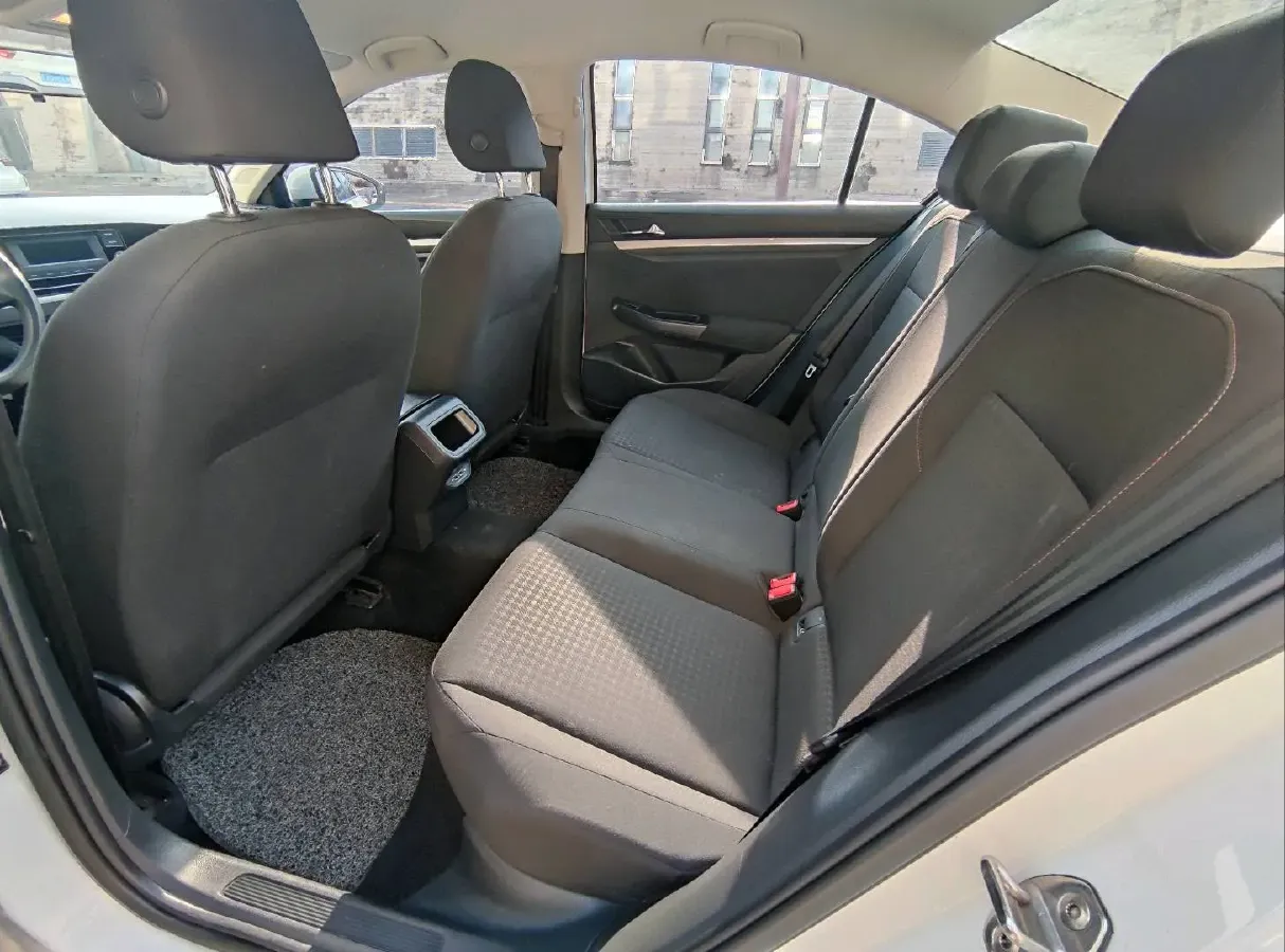 2020 Volkswagen Bora 1.5L 113HP L4 6AT,autocango,china used car exporter,china ev exporter,chinese used car exporter,chinese used ev exporter