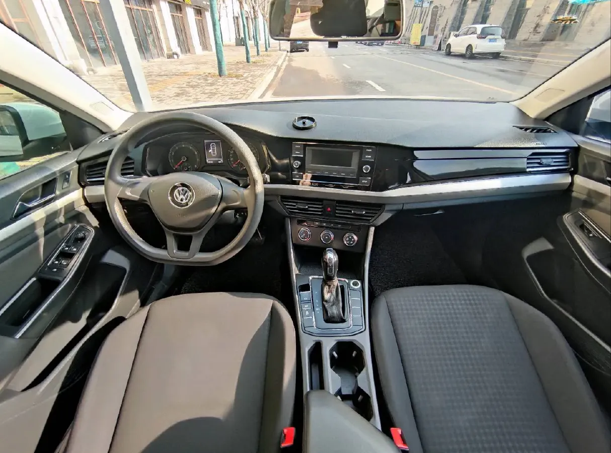 2020 Volkswagen Bora 1.5L 113HP L4 6AT,autocango,china used car exporter,china ev exporter,chinese used car exporter,chinese used ev exporter