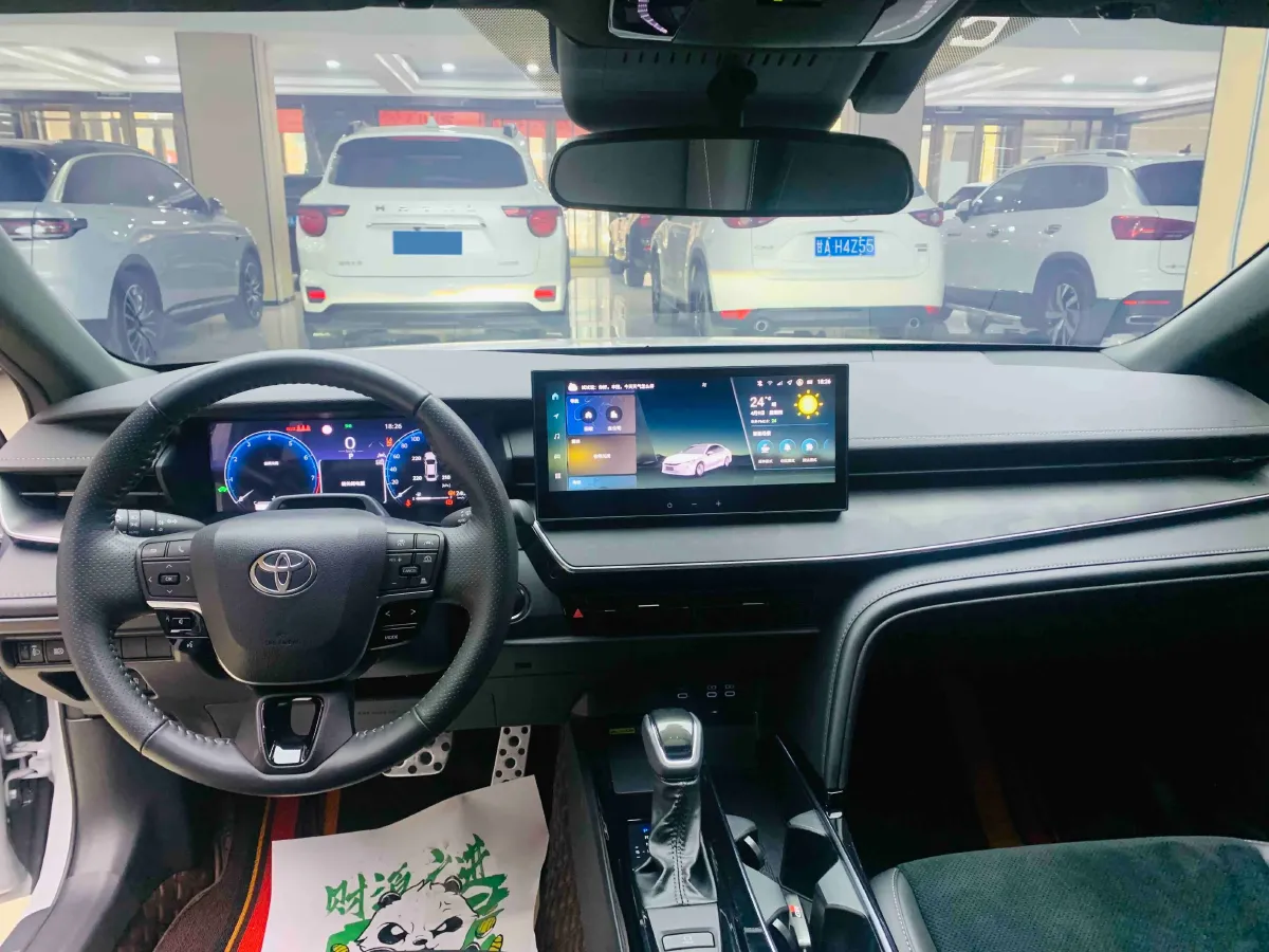 2024 Toyota Camry 2.0L 152HP L4 E-CVT Hybrid,autocango,china used car exporter,china ev exporter,chinese used car exporter,chinese used ev exporter