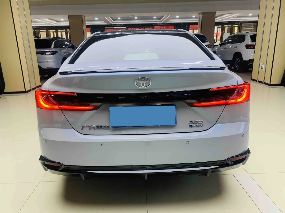 2024 Toyota Camry 2.0L 152HP L4 E-CVT Hybrid,autocango,china used car exporter,china ev exporter,chinese used car exporter,chinese used ev exporter