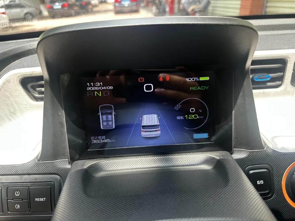 2020 WuLing HongGuang MINI EV BEV 9KWH,autocango,china used car exporter,china ev exporter,chinese used car exporter,chinese used ev exporter