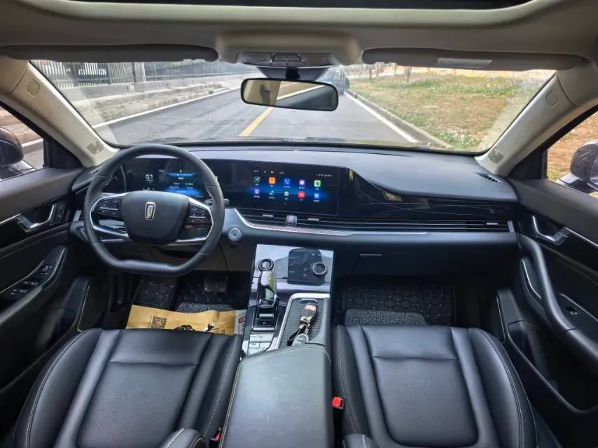 2023 Bestune B70 1.5T 169HP L4 7DCT,autocango,china used car exporter,china ev exporter,chinese used car exporter,chinese used ev exporter