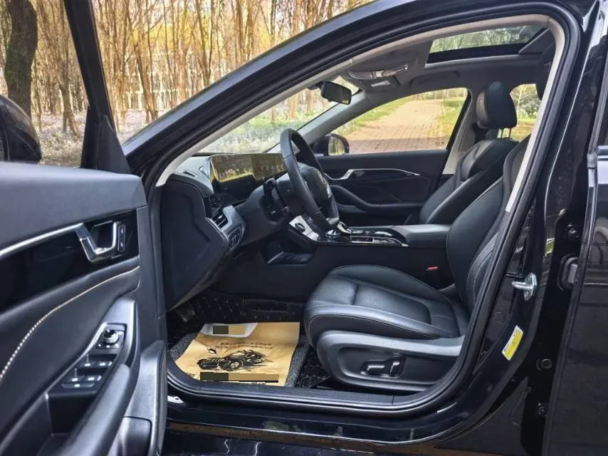 2023 Bestune B70 1.5T 169HP L4 7DCT,autocango,china used car exporter,china ev exporter,chinese used car exporter,chinese used ev exporter